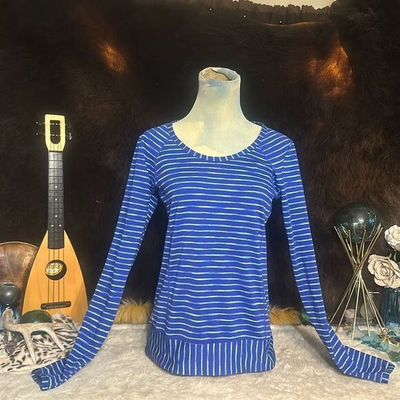 Athleta top M (5200A) - Picture 1 of 10